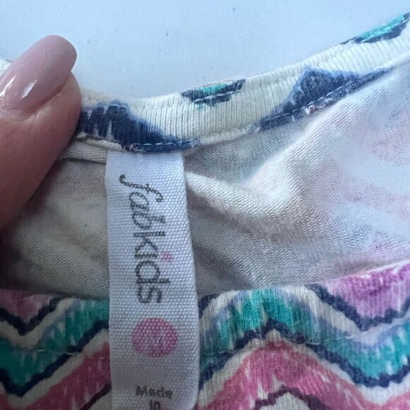 fabkids Multicoloured Zig Zag Striped Dress  size M - Picture 4 of 4